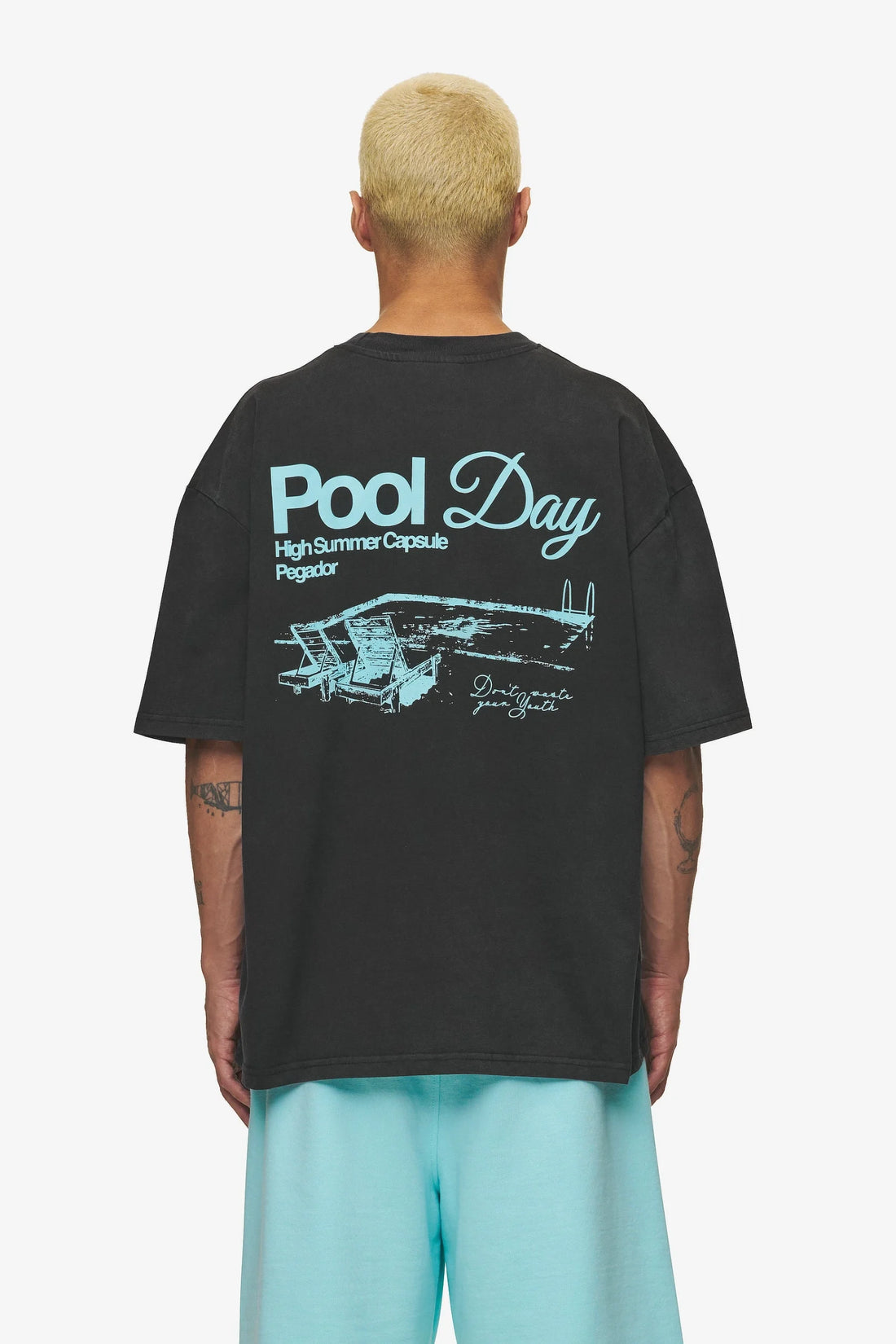 Pool Day Oversized Tee – Vintage Black